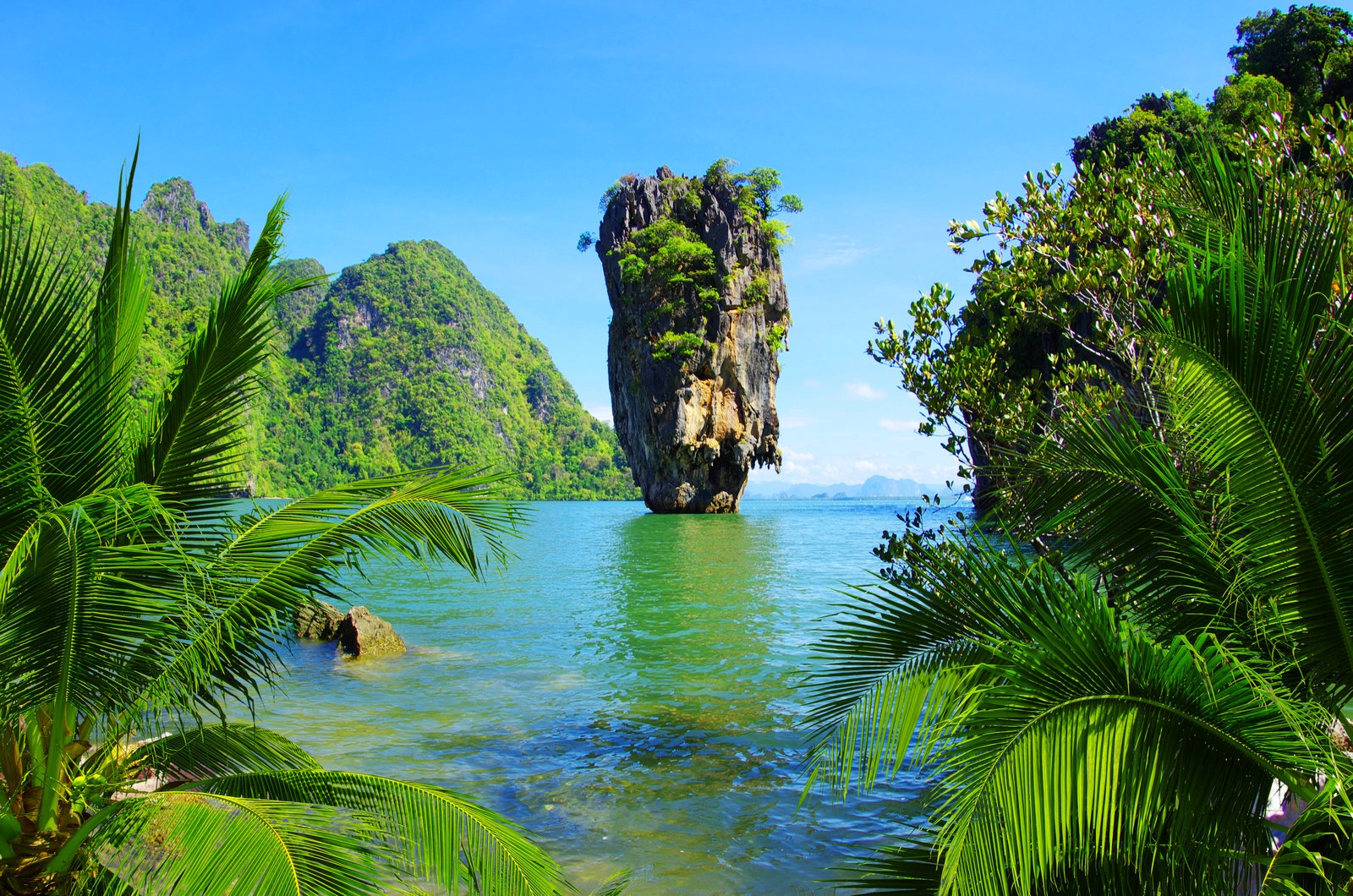 Phuket: Explore James Bond Island by Large Boat with Sea Cave Canoeing
